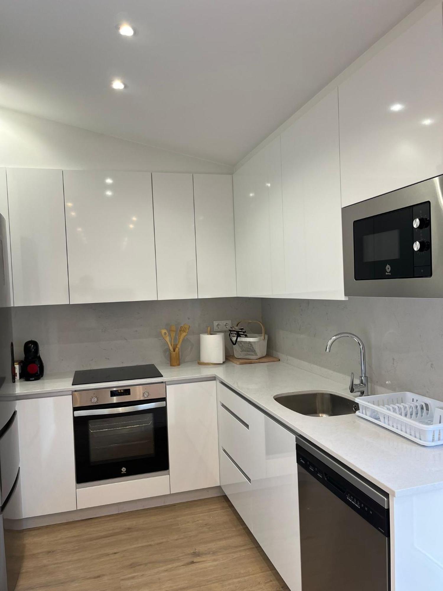 Apartamentos Ezaro Beach ดุมเบรีย ภายนอก รูปภาพ