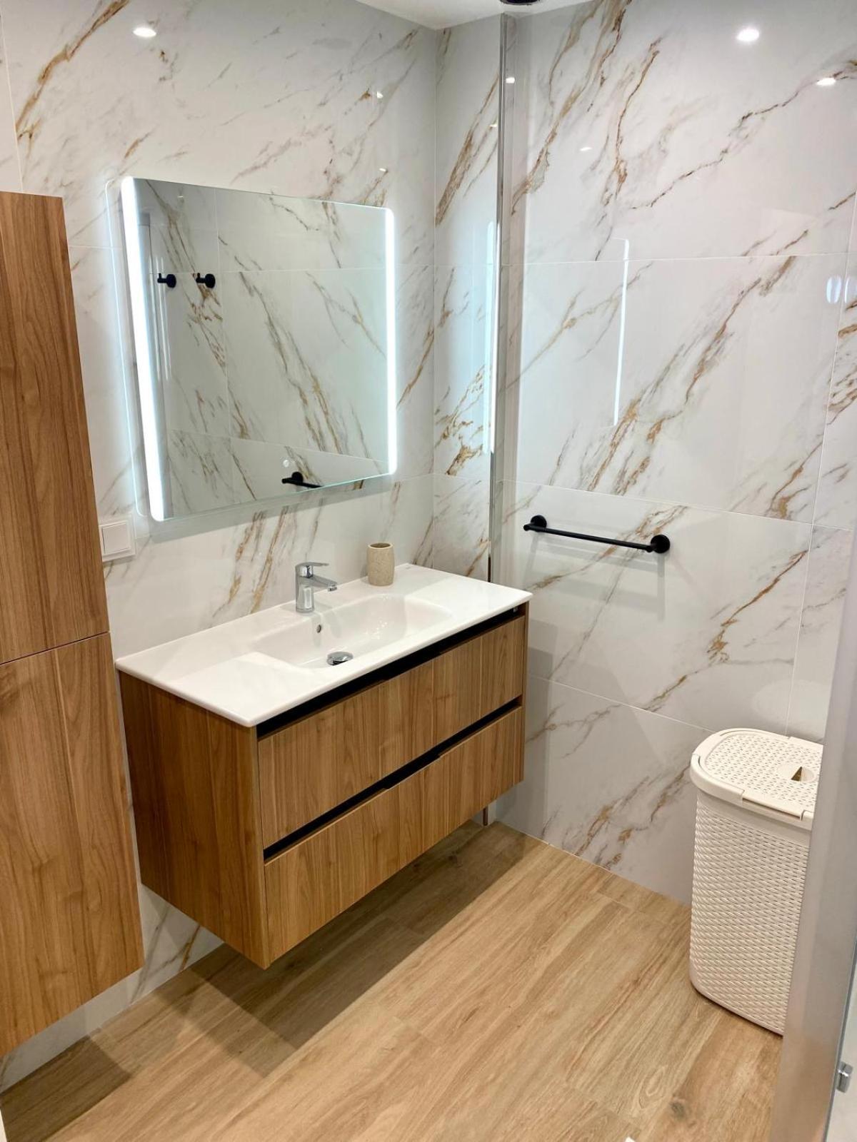 Apartamentos Ezaro Beach ดุมเบรีย ภายนอก รูปภาพ