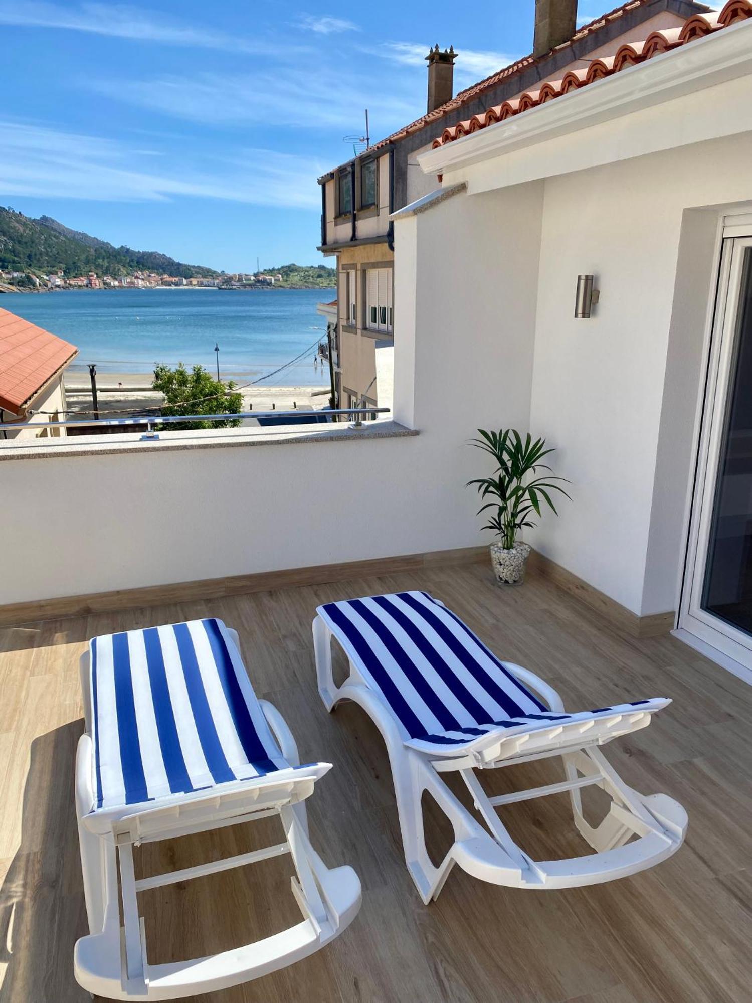 Apartamentos Ezaro Beach ดุมเบรีย ภายนอก รูปภาพ
