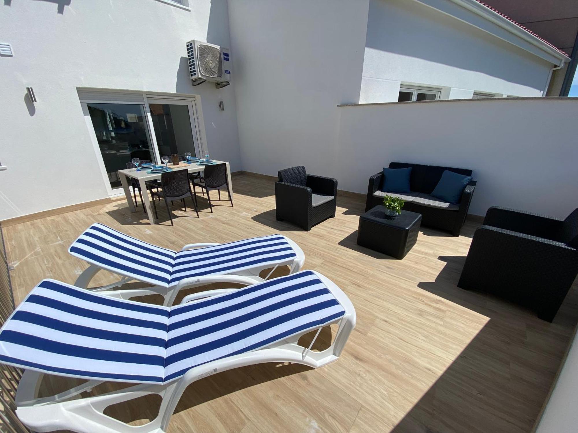 Apartamentos Ezaro Beach ดุมเบรีย ภายนอก รูปภาพ