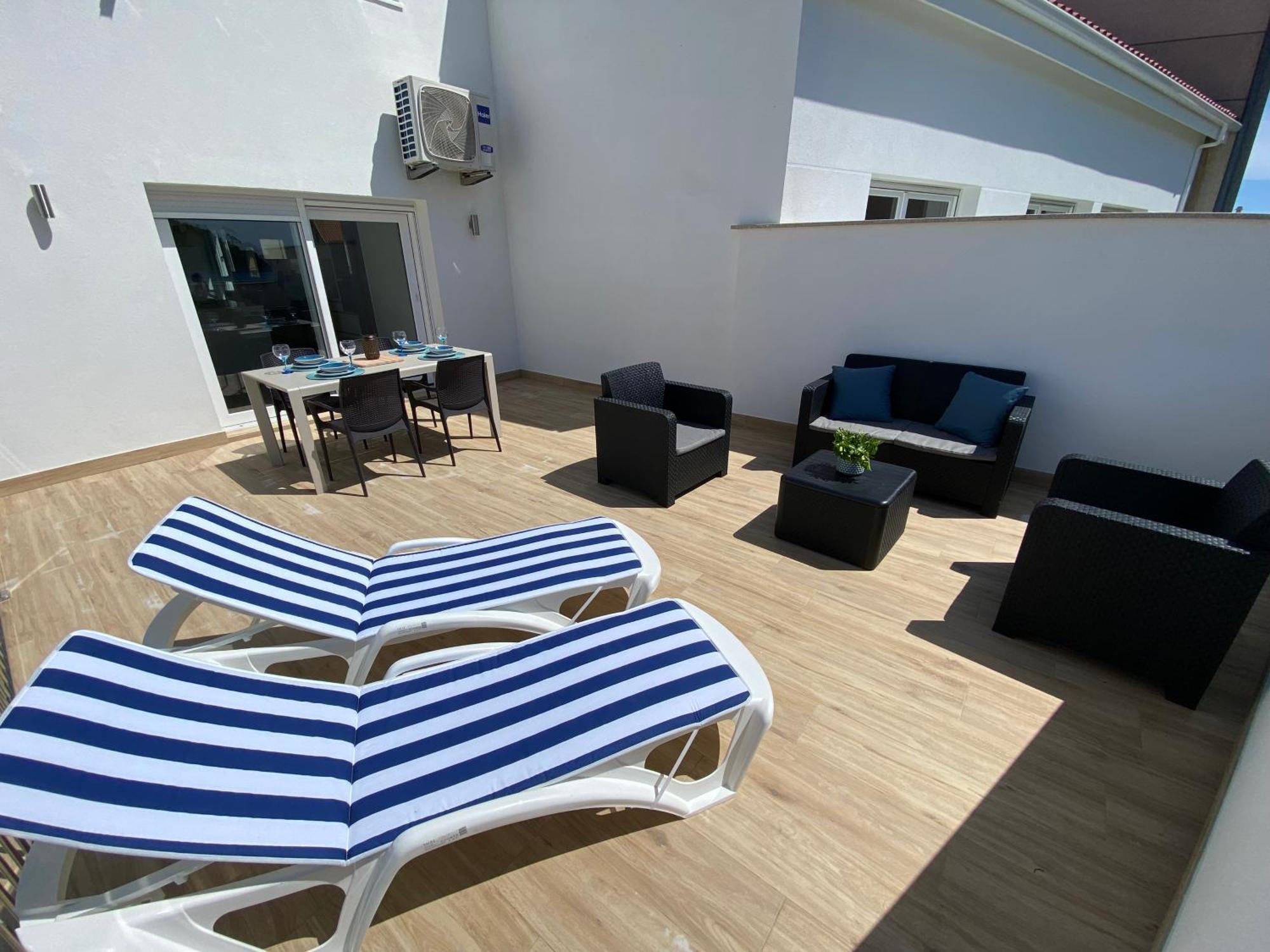 Apartamentos Ezaro Beach ดุมเบรีย ภายนอก รูปภาพ