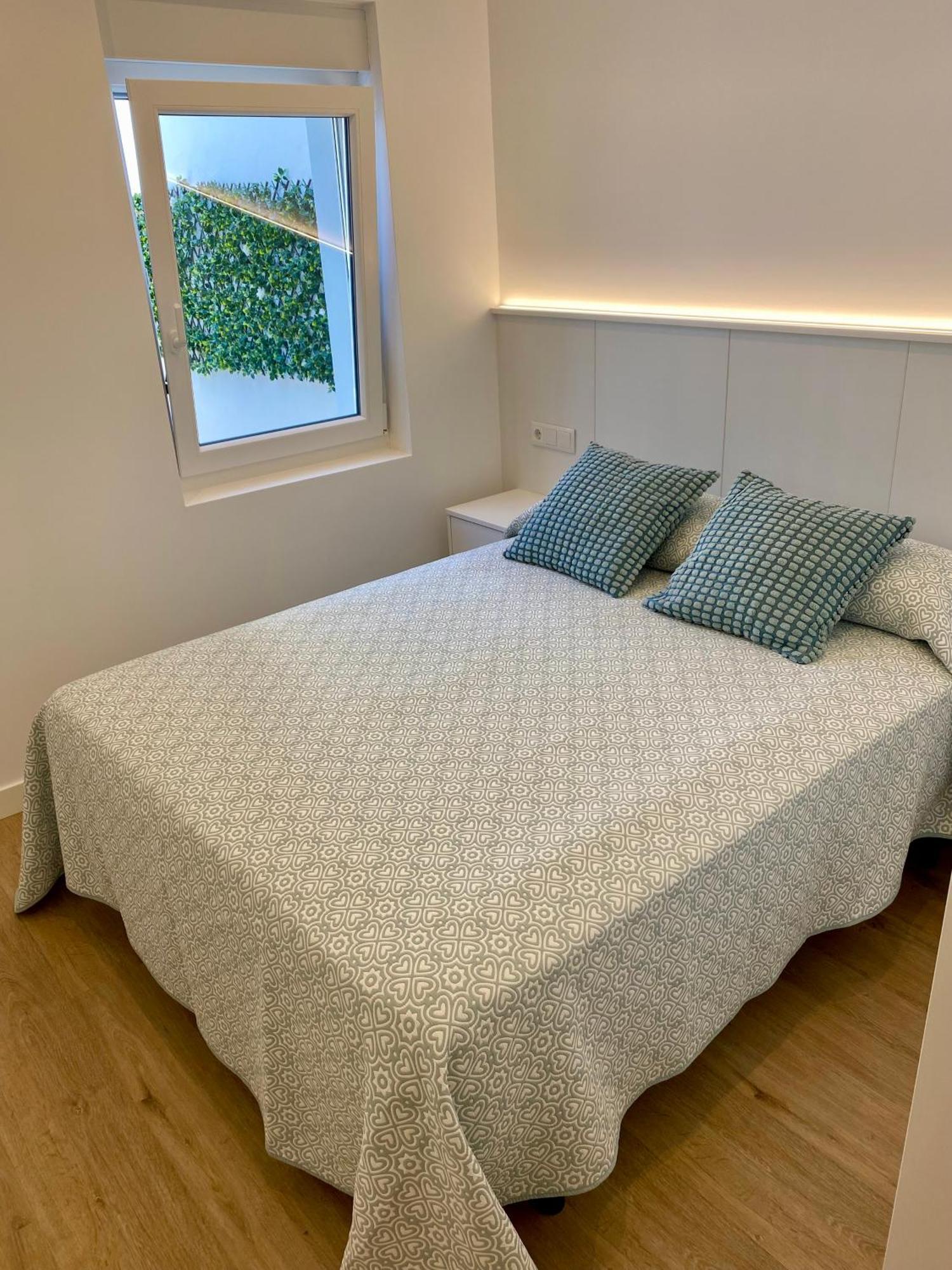 Apartamentos Ezaro Beach ดุมเบรีย ภายนอก รูปภาพ