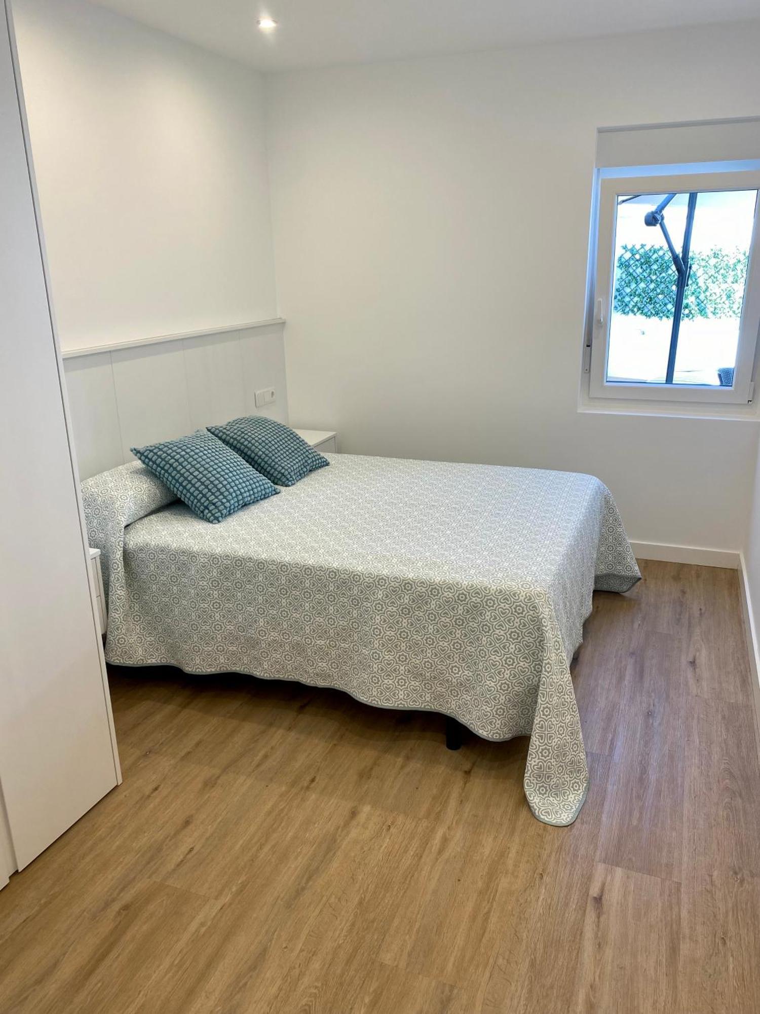 Apartamentos Ezaro Beach ดุมเบรีย ภายนอก รูปภาพ